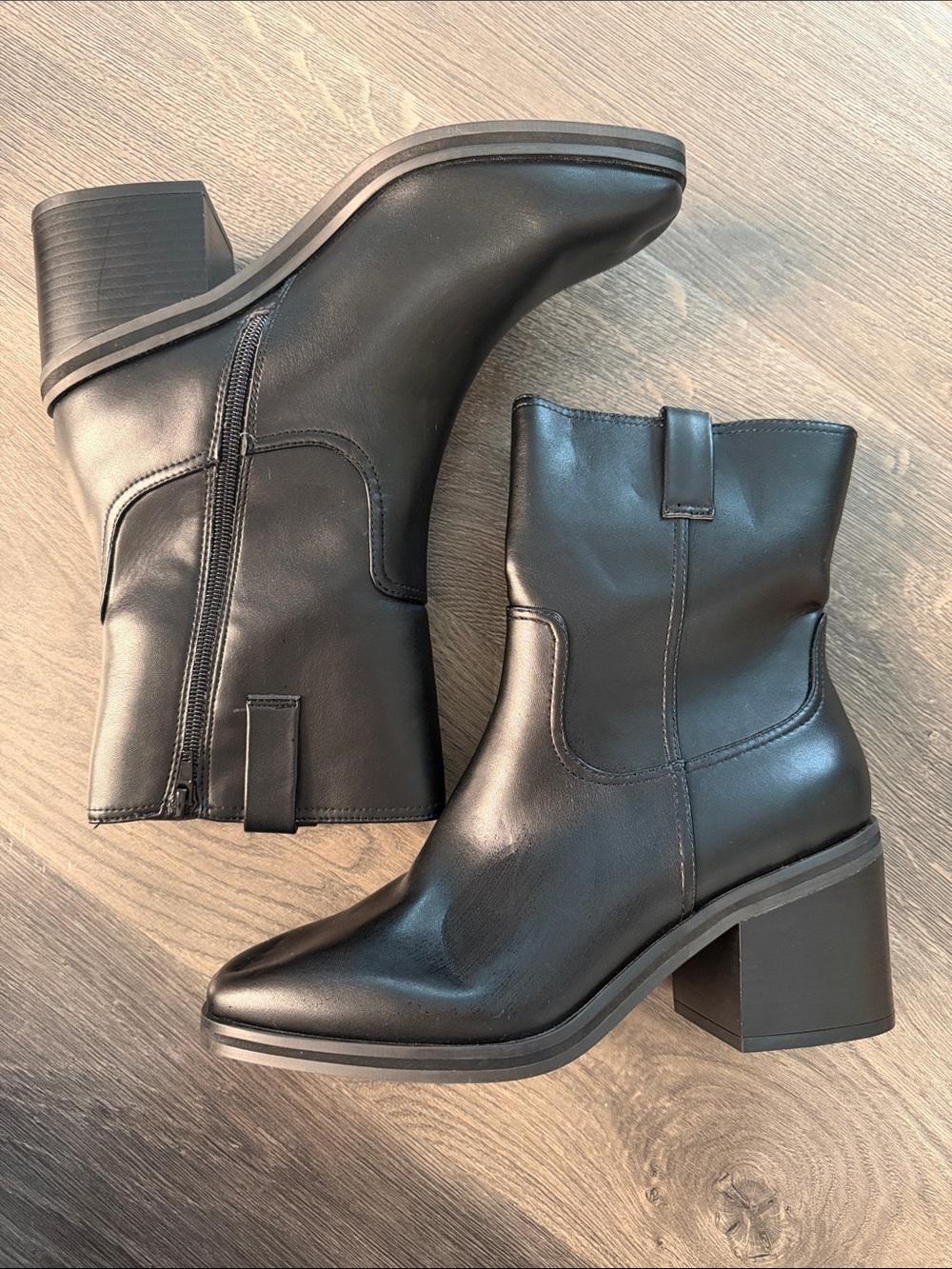 Women’s Black Mid-Calf Block Heel Boots